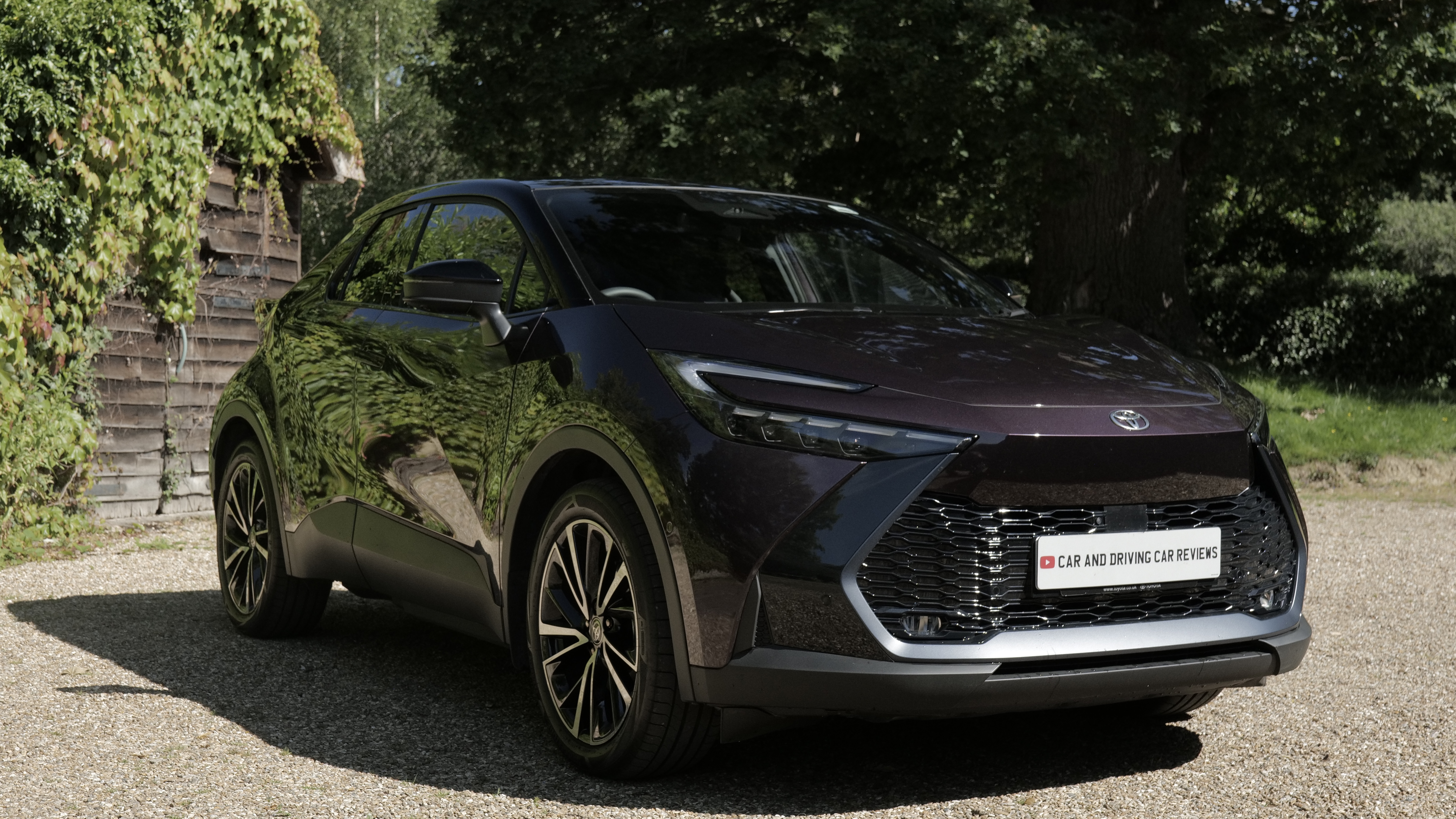 TOYOTA C-HR 2.0 PHEV Design 5dr CVT